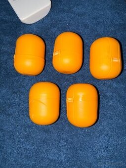 Kinder figurky a vajička zhaňam