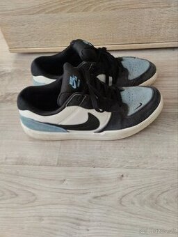 Niké tenisky veľ.44