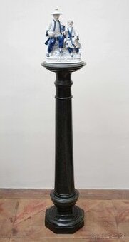 Francúzsky mramorový podstavec 19. storočia