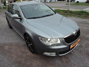 Škoda Superb, 2,0 TDi 125kW ČR Elegance 2009
