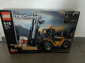 Lego Technik 42079 - vysokozdvižný vozík - 1