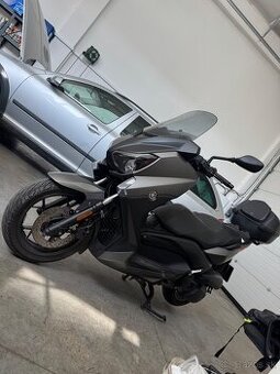 Yamaha x-max 125cc