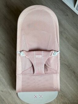 Babybjorn lehátko Pink Mesh