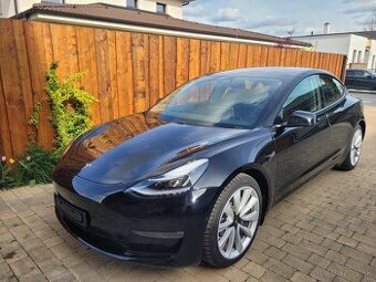 Predám elektro auto TESLA model 3 dual motor, model 2021