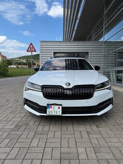Škoda superb sportline 2.0tdi 147kw canton,pano,dcc,acc,dsg