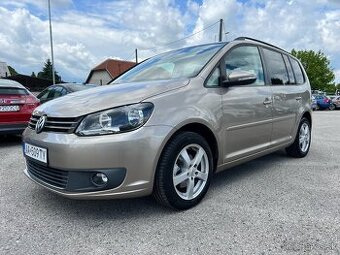 VW Touran 1.6TDI diesel, 77kW, MT/6, rok:08.2011.