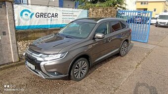 MITSUBISHI  OUTLANDER  2,0   MIVEC  2WD   CVT