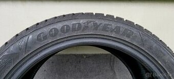 Zimne pneu 235/45 r18 1ks