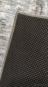 Protišmykový veľký koberec