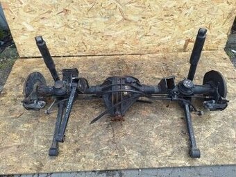 Zadna naprava jeep Grand Cherokee 3.0crd