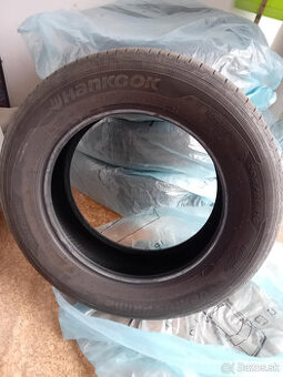 takmer nové pneumatiky