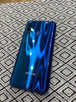 HONOR 20 Lite