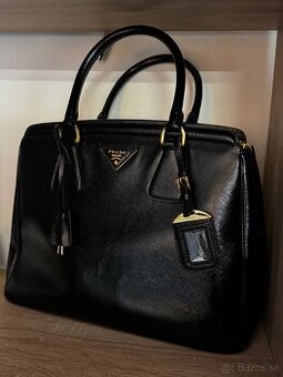 Prada Kabelka