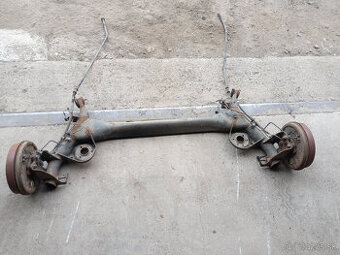 Predám nápravu na výrobu vlečky.
