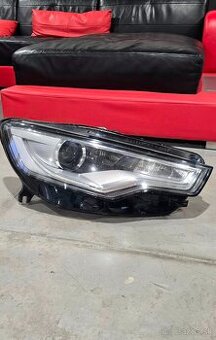 svetlo Audi A6 C7 xenón