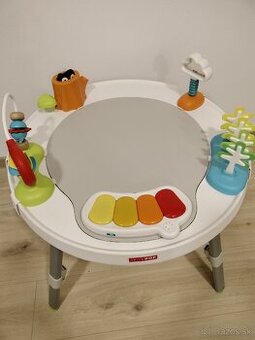 Skip hop aktívne centrum