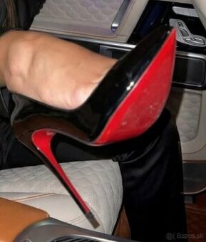 Louboutin lodičky so kate