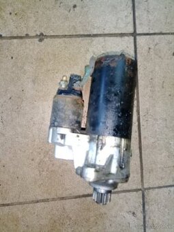 Štartér Passat B6 2.0tdi