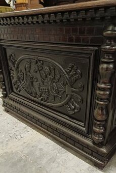 Staroẓ̌itná truhlica