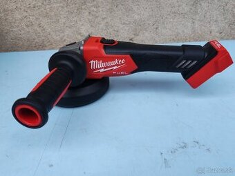 Milwaukee uhlová bruska M18