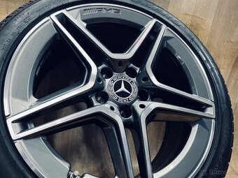 Zimní kolesa 18” Mercedes A35 AMG W177 originál