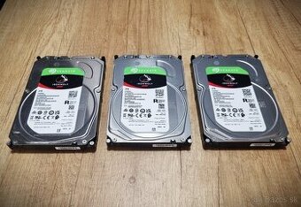 3x Seagate Ironwolf NAS 3TB 3.5" harddisk HDD - cena spolu