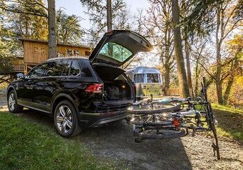 Nosič na ťažné pre 3 bicykle