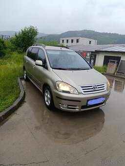 Toyota Avensis Verso, číslo v texte