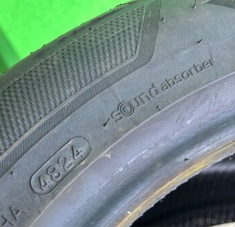 Tesla model y Hankook R19 Sound Absorber