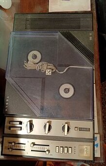 Tesla B90