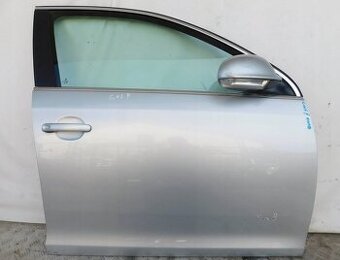 VW Golf V 5 kombi pravé predné dvere