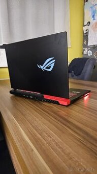 Herní notebook ROG Strix ASUS G513