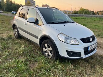 Suzuki SX4 pohon 4x4 rok 2012