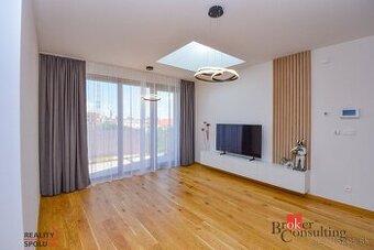 Na predaj: Moderný 2-izbový byt v srdci Bratislavy 7 poshod