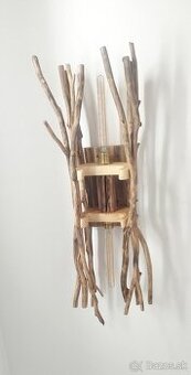 Luster z naplaveného dreva