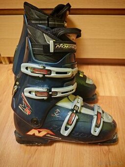Lyžiarky Nordica Easy move X8