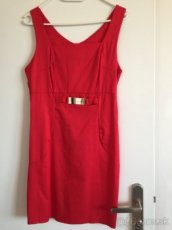 Červené šaty, velkost 36.