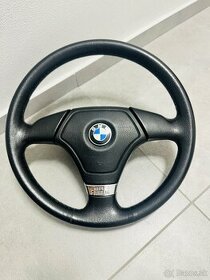 Trojramenný kožený volant BMW