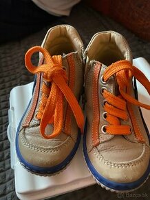 Detské kožené topánky 23