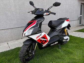 Aprilia SR 50 R E4