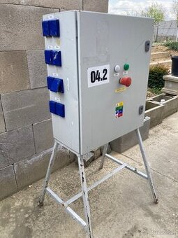 Predan stavebny elektricky rozvadzac