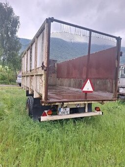 Predam traktorovu vlečku