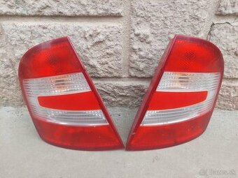 Zadné svetlá Škoda Fabia 1