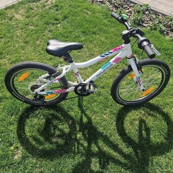 Dievčenský bicykel