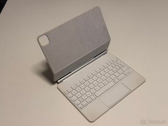 Apple Magic Keyboard pre iPad 11"