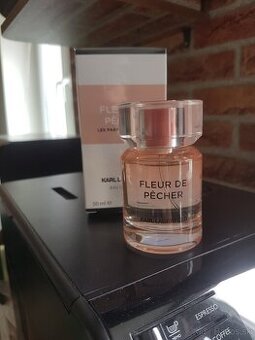 50 ml-parfumovaná voda Karl Lagerfeld Fleur De Pecher
