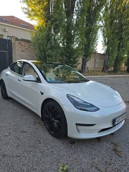 Tesla Model 3 PERFORMANCE 513ps