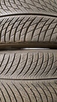 Predám 2ks jazdené zimné 225/60r18-104H Michelin