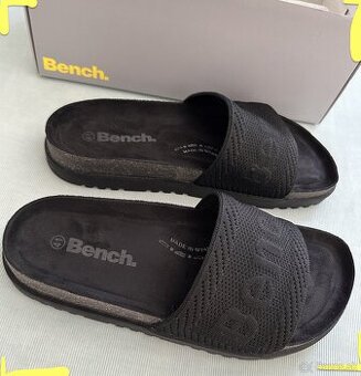 "NOVÉ" BENCH unisex šlapky čierne EU41 za 21eur