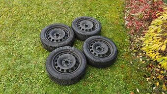 Plechové disky R16 205/55 - Zimné pneu